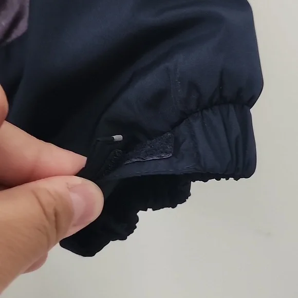 OshKosh B'Gosh Boys' Ski Jacket and Snowbib Snowsuit Set Size 5 - Picture 4 of 14